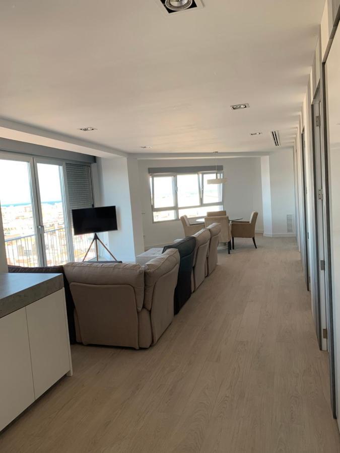 Piso Vivian Gandia Apartment Exterior photo