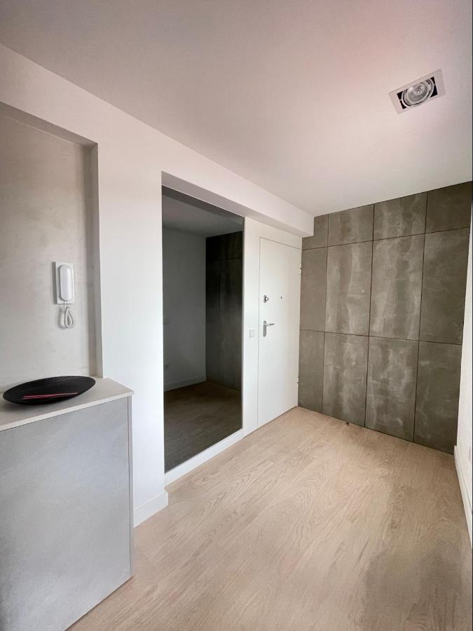 Piso Vivian Gandia Apartment Exterior photo